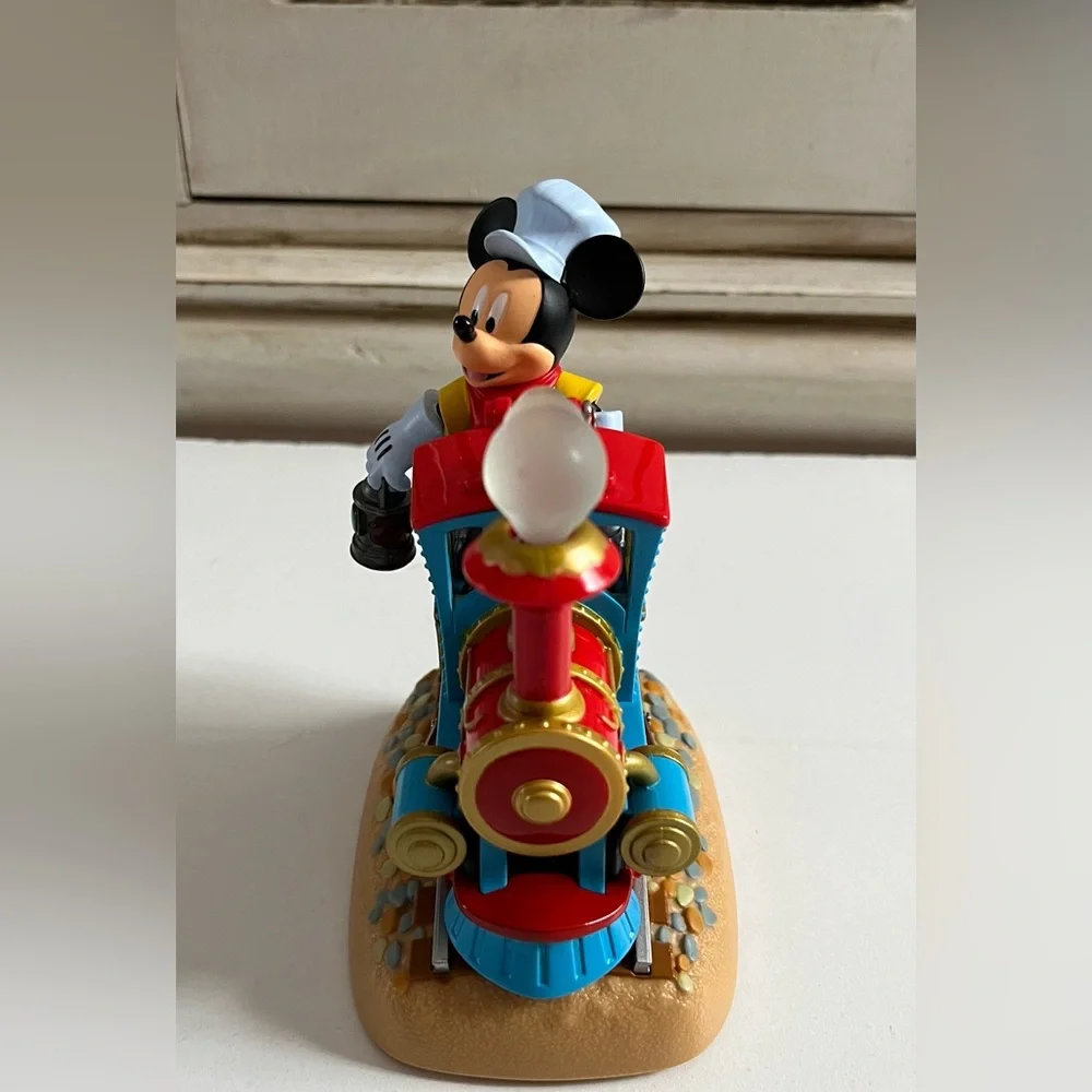 Hallmark Disney Keepsake Ornament Mickey's Magical Railroad lights & sound rare